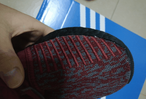 那么这双鞋平时用潮牌商城来压马路效果会怎么样（阿迪达斯EQT系列Support全新黑红配色上脚如何 阿迪达斯EQT系列Support全新黑红配色开箱图）