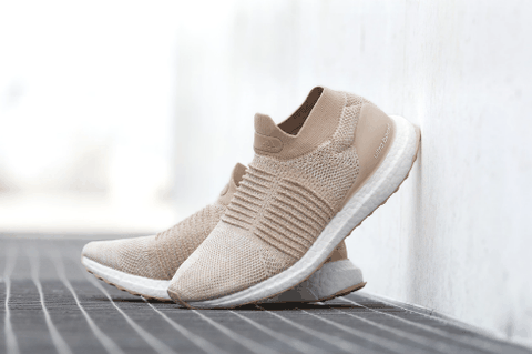 阿迪达斯UB Laceless系列全新双潮牌汇潮牌网店色怎么样 adidas UltraBoost Laceless多少钱（阿迪达斯UB Laceless系列全新双色怎么样 adidas UltraBoost Laceless多少钱）