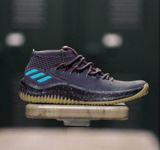 Adidas利拉德Dame4暗光版怎么样潮牌商城 Adidas Dame 4“Glow in the Dark”实战测评（Adidas利拉德Dame4暗光版怎么样 Adidas Dame 4“Glow in the Dark”实战测评）