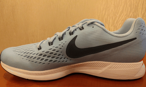 耐克 Pegasus 34 跑鞋开箱图 NIKE Pegasus跑鞋实物开箱欣赏