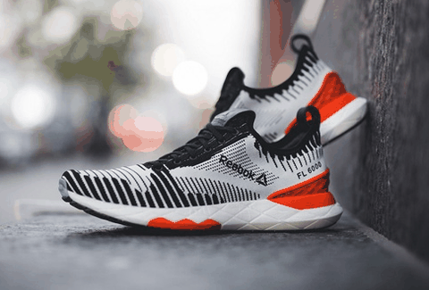 这双跑鞋据潮牌汇潮牌网说已经发售（锐步Floatride 6000跑鞋好看吗 Reebok Floatride 6000多少钱）
