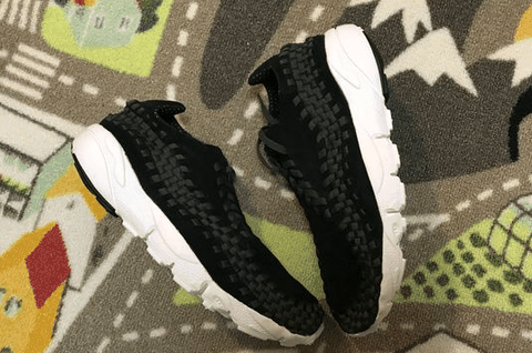 鞋跟与鞋头部潮牌资讯位采用橡胶材质（ 耐克 AIR FOOTSCAPE WOVEN 开箱图 Nike Air Footscape Woven实物开箱欣赏）