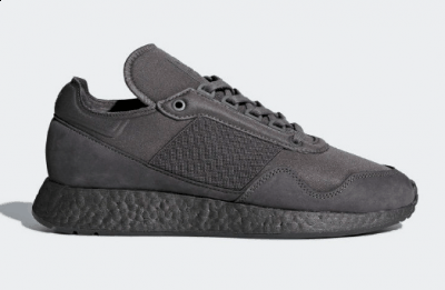 来更好适应现潮牌商城代的都市路况（adidas New York黑灰色怎么样 Daniel Arsham X adidas New York多少钱）