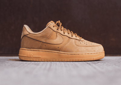 耐看、禁脏也潮牌品牌是其一大优势（AF1低帮小麦色好看吗 空军一号低帮小麦色在哪买）