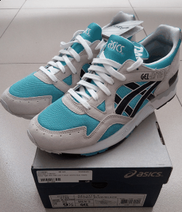 没有采用运动鞋潮牌商城子常有的气垫鞋底（亚瑟士Gel-Lyte V开箱图 ASICS Gel-Lyte V跑鞋实物开箱）