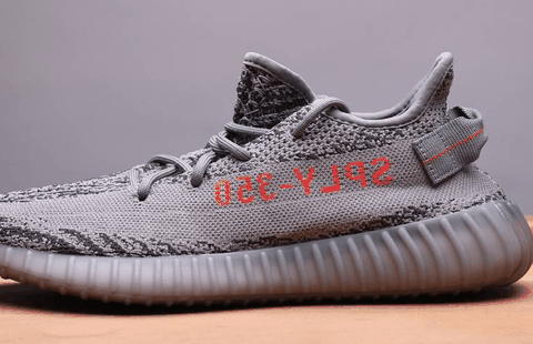  YEEZY BOOST 350 V2怎么样 这款潮牌资讯YEZZY BOOST 350 V2 BELUGA 2.0 外形设计简洁（椰子BOOST 350 V2灰斑马开箱图 YEEZY BOOST 350 V2实物开箱图）