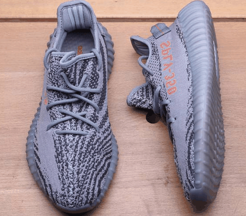 YEEZY BOOST 350 V2怎么样 这款潮牌资讯YEZZY BOOST 350 V2 BELUGA 2.0 外形设计简洁（椰子BOOST 350 V2灰斑马开箱图 YEEZY BOOST 350 V2实物开箱图）