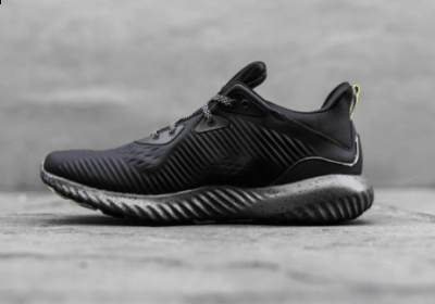 整双球鞋潮牌品牌细节满满（阿迪达斯AlphaBOUNCE酷黑版好看吗 adidas AlphaBOUNCE黑色款多少钱）