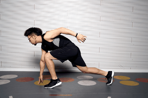  Under Armour Showsopper在哪购买潮牌商城 喜欢的小伙伴们去官网看看具体情况吧 （安德玛Showsopper怎么样 Under Armour Showsopper实战测评）
