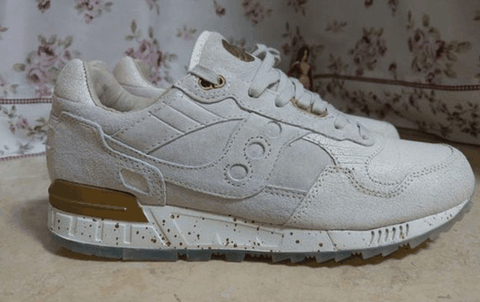 索康尼 SHADOW 5000开箱图潮牌信息 Saucony 5000跑鞋实物开箱赏析（索康尼 SHADOW 5000开箱图 Saucony 5000跑鞋实物开箱赏析）