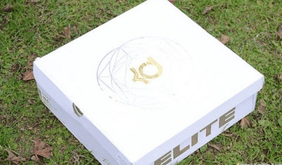 KD已经发布潮牌到第十代（ 耐克KD8 Elite 2 开箱图 NIKE KD8 Elite高帮篮球鞋实物开箱）