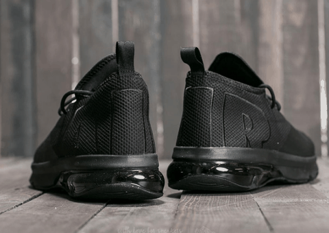  耐克Air Max Flair 50全新黑魂配色好看吗 眼前这款潮牌汇潮牌网 Nike Air Max Flair 均以全掌 Air Max 气垫大底托衬全新的轻质面料鞋身（耐克Air Max Flair 50全新黑魂配色好看吗 Nike Air Max Flair 50深度赏析）