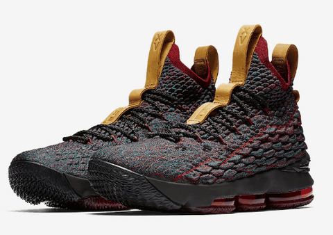 NIKE LEBRON 15 骑士配色好看吗潮牌汇潮牌网店 耐克勒布朗15代骑士配色多少钱（NIKE LEBRON 15 骑士配色好看吗 耐克勒布朗15代骑士配色多少钱）