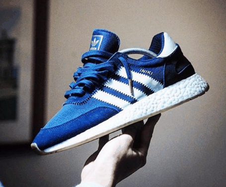个人觉得UB是一穿潮牌品牌上去就有回弹的感觉（ 阿迪达斯 iniki runner跑鞋开箱图 adidas iniki runner跑鞋实物开箱）