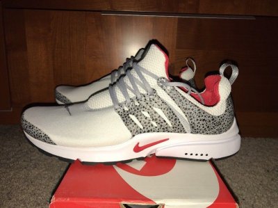 整体风格潮牌低调内敛（耐克QS豹纹开箱图 NIKE Air Presto QS豹纹实物开箱）