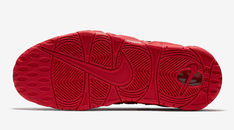  Nike Air More Uptempo深度赏析 完美的大红色的侧面 另一个侧面 正面的样子潮牌汇潮牌网也好看 俯视图也还行 背面的Logo 鞋底的纹路 Nike Air More Uptempo发售信息 预计将于年底的 12 月 20 日发售（皮蓬大AIR芝加哥大红配色怎么样 Nike Air More Uptempo深度赏析）