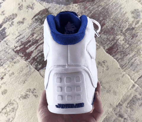 AJ18乔丹谢幕战靴白蓝配色怎潮牌么样 Air Jordan 18 “Sport Royal”多少钱（AJ18乔丹谢幕战靴白蓝配色怎么样 Air Jordan 18 “Sport Royal”多少钱）