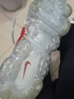演绎了AIR MAX作为造潮牌汇潮牌网店型灵感的无限可能性（耐克VaporMax大红配色怎么样 Nike Air VaporMax大红配色开箱图）