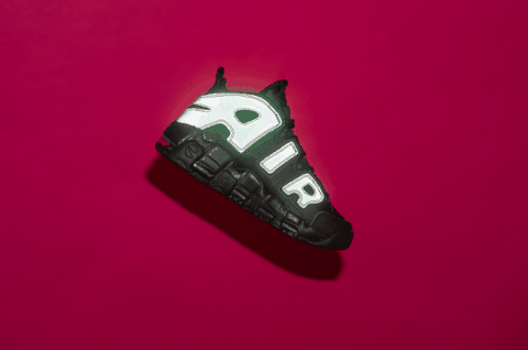  Nike皮蓬大AIR黑魂配色深度赏析 完美的侧潮牌商城颜 大AIR的标志 再来 出色的反光效果 鞋头皮革的层次感 （Nike皮蓬大AIR黑魂配色好看吗 Nike皮蓬大AIR黑魂配色深度赏析）