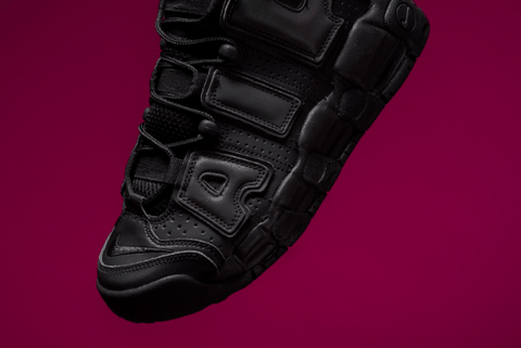  Nike皮蓬大AIR黑魂配色深度赏析 完美的侧潮牌商城颜 大AIR的标志 再来 出色的反光效果 鞋头皮革的层次感 （Nike皮蓬大AIR黑魂配色好看吗 Nike皮蓬大AIR黑魂配色深度赏析）