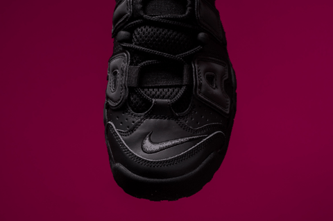 Nike皮蓬大AIR黑魂配色深度赏析 完美的侧潮牌商城颜 大AIR的标志 再来 出色的反光效果 鞋头皮革的层次感 （Nike皮蓬大AIR黑魂配色好看吗 Nike皮蓬大AIR黑魂配色深度赏析）