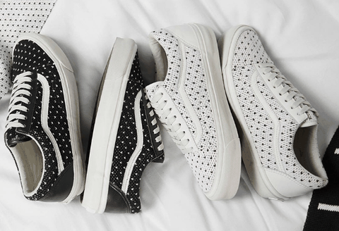  英国知名品牌 END.与 潮牌信息Vans 携手推出 Old Skool 全新配色（Vans Old Skool多少钱 END. x Vans联名鞋好看吗）