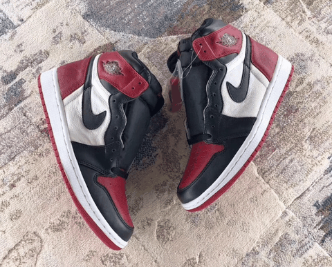 无论它是潮牌资讯否便宜（AJ1高帮元年复刻版黑脚趾配色怎么样 Air Jordan 1 Retro High OG “Bred Toe”价格多少）