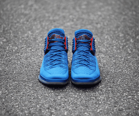 辨识度极高！ 以拉塞尔·威斯布鲁潮牌品牌克名字命名的 Air Jordan 32 终于将迎来正式发售（AJ32“Russ”威少专属配色怎么样 Air Jordan 32 “Russ”开箱图）