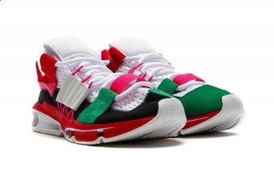  阿迪达斯A3系列Twin strike配色怎么样潮牌汇潮牌网店 在 OFF-WHITE x Nike 以解构主义横扫球鞋圈的同时（阿迪达斯A3系列Twin strike配色怎么样 adidas A3 Twin strike细节鉴赏）