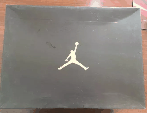 不知道这次回归潮牌汇潮牌网有没有什么变化（AJ10 Dark Shadow开箱图 Air Jordan 10“Dark Shadow”实物开箱）
