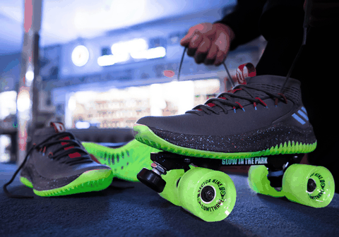鞋面以深潮牌汇潮牌网店灰色覆盖（Adidas 利拉德Dame 4暗光版怎么样 Adidas Dame 4“Glow in the Dark”深度赏析）
