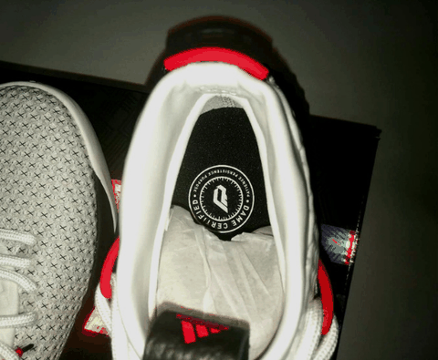 这款战靴根据利潮牌汇潮牌网拉德的风格打造（adidas利拉德Dame 4性能测评 adidas Dame 4细节赏析）