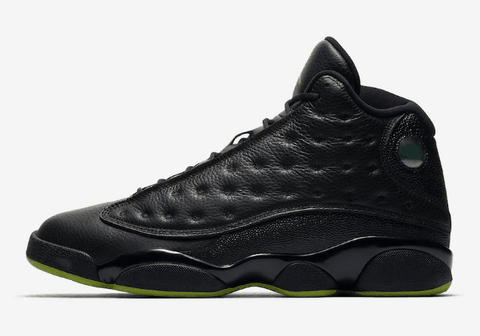 Chicago、GiGi 等许多经典潮牌资讯配色都将会于今年复刻归来（AJ13元年版本“Altitude”配色细节鉴赏 Air Jordan 13“Altitude”深度赏析）