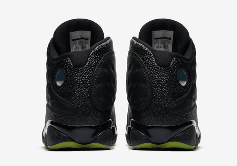 Chicago、GiGi 等许多经典潮牌资讯配色都将会于今年复刻归来（AJ13元年版本“Altitude”配色细节鉴赏 Air Jordan 13“Altitude”深度赏析）