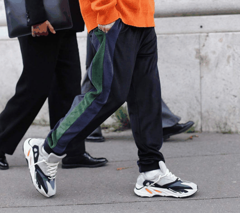 Yeezy Boost 700多少钱 椰子700在哪买 怎么入手