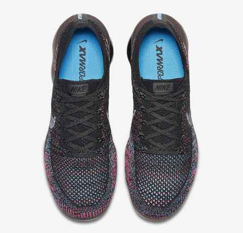 鞋侧Swoosh Logo 及后跟潮牌汇潮牌网细节采用 3M 反光材质打造（Nike Air VaporMax彩虹配色怎么样 Air VaporMax “Blue Lagoon”深度赏析）
