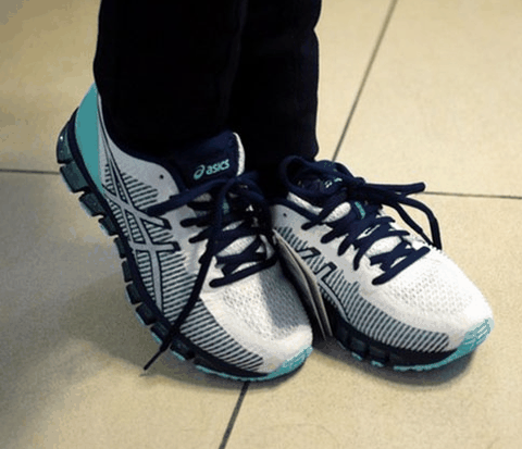 Asics 亚瑟士 Gel-Quantum深度赏析潮牌商城 Gel-Quantum 360 CM女子跑步鞋上脚测试（Asics 亚瑟士 Gel-Quantum深度赏析 Gel-Quantum 360 CM女子跑步鞋上脚测试）