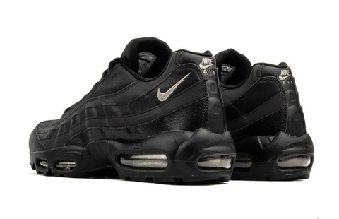 因为它的轻便潮牌资讯又不失大气（Nike Air Max 95 Premium SE好看吗 Nike Air Max 95 Premium SE多少钱）