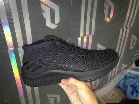 Adidas Dame 4 “Dame Time”开箱 纯黑利拉德4开箱测评