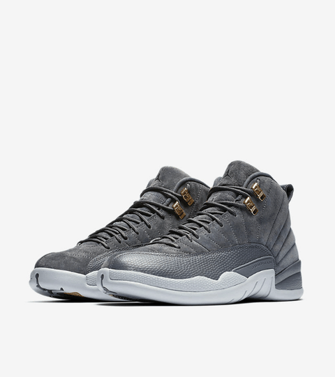 穿上这双鞋踏上球潮牌品牌场就是一个冷血杀手（AJ12“Dark Grey”灰麂皮怎么样 Air Jordan 12 “Dark Grey” 灰麂皮多少钱）