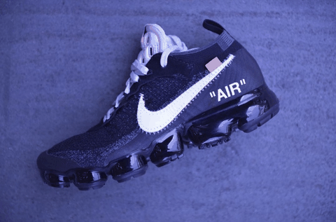 这次第二季真的是潮牌品牌千呼万唤始出来啊（OFF-WHITE联名Nike第二季球鞋盘点 OFF-WHITE联名Nike第二季球鞋怎么样）