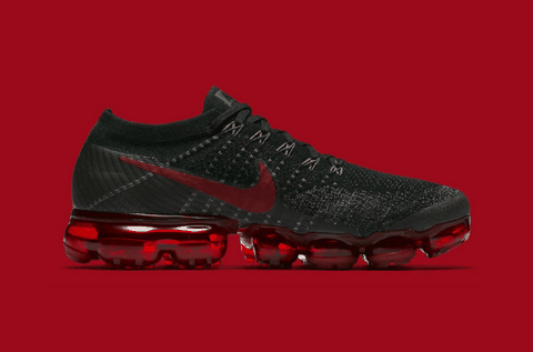 以及半透明潮牌商城 VaporMax 大底而成（Nike VaporMax Flyknit“Bred”配色即将发售 Nike VaporMax Flyknit“Bred”发售信息）