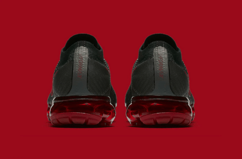 以及半透明潮牌商城 VaporMax 大底而成（Nike VaporMax Flyknit“Bred”配色即将发售 Nike VaporMax Flyknit“Bred”发售信息）
