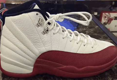 AJ12是一双真潮牌商城正的篮球鞋（AJ12拆解细图 AJ12实战分析）