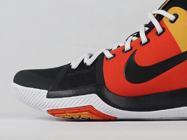 欧文 3 Raygun实战测潮牌信息评 Kyrie 3 Raygun多少钱（欧文 3 Raygun实战测评 Kyrie 3 Raygun多少钱）