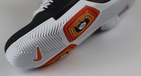 欧文 3 Raygun实战测潮牌信息评 Kyrie 3 Raygun多少钱（欧文 3 Raygun实战测评 Kyrie 3 Raygun多少钱）