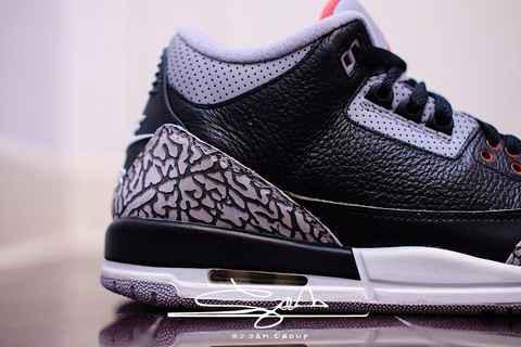 AJ3黑水泥2018复刻版值得买吗 会涨价 AJ3黑水泥为什么这么贵