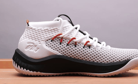 Adidas Dame 4开箱图 阿迪达斯利拉德4开箱细节图