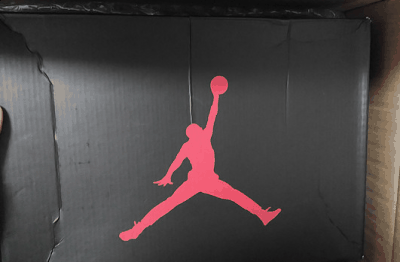 AJ 6 UNC开箱图 潮牌品牌Air Jordan 6 UNC好看么（AJ 6 UNC开箱图 Air Jordan 6 UNC好看么）