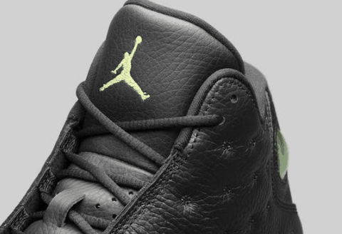 AJ 13珍珠鱼皮静态开箱潮牌商城 Air Jordan 13 'Altitude'实物鉴赏（AJ 13珍珠鱼皮静态开箱 Air Jordan 13 'Altitude'实物鉴赏）